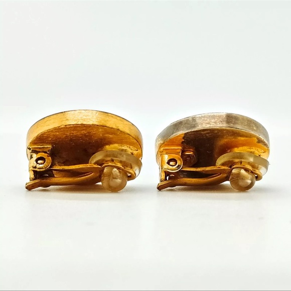 AUTH Chanel CC Vintage Earrings Gold - Picture 2 of 6